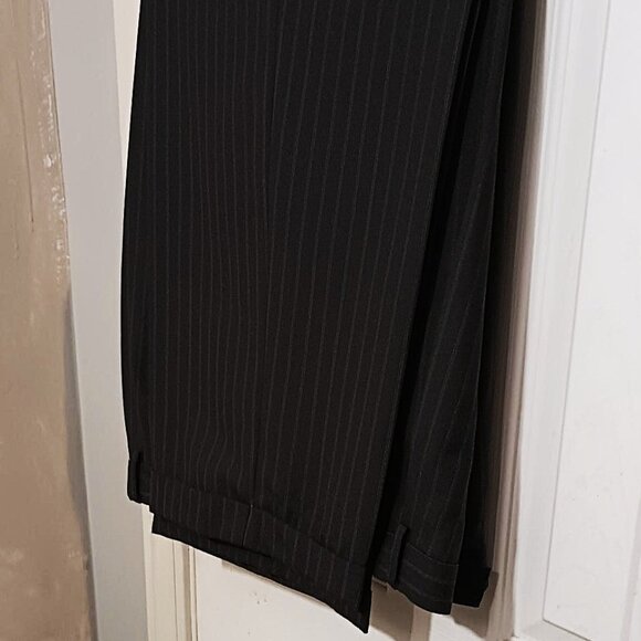 Enrico Gelini Men 2 Piece Dark Blue Pinstripe Suit 42S - Picture 13 of 16